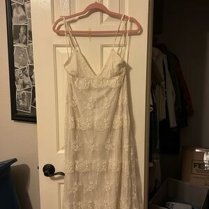 White lace maxi dress, Brand: Zara, Size: Medium